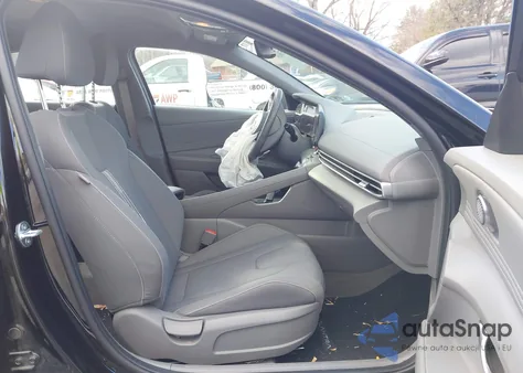 2023 Hyundai Elantra Sel z USA, uszkodzony, nr VIN KMHLS4AG1PU517381